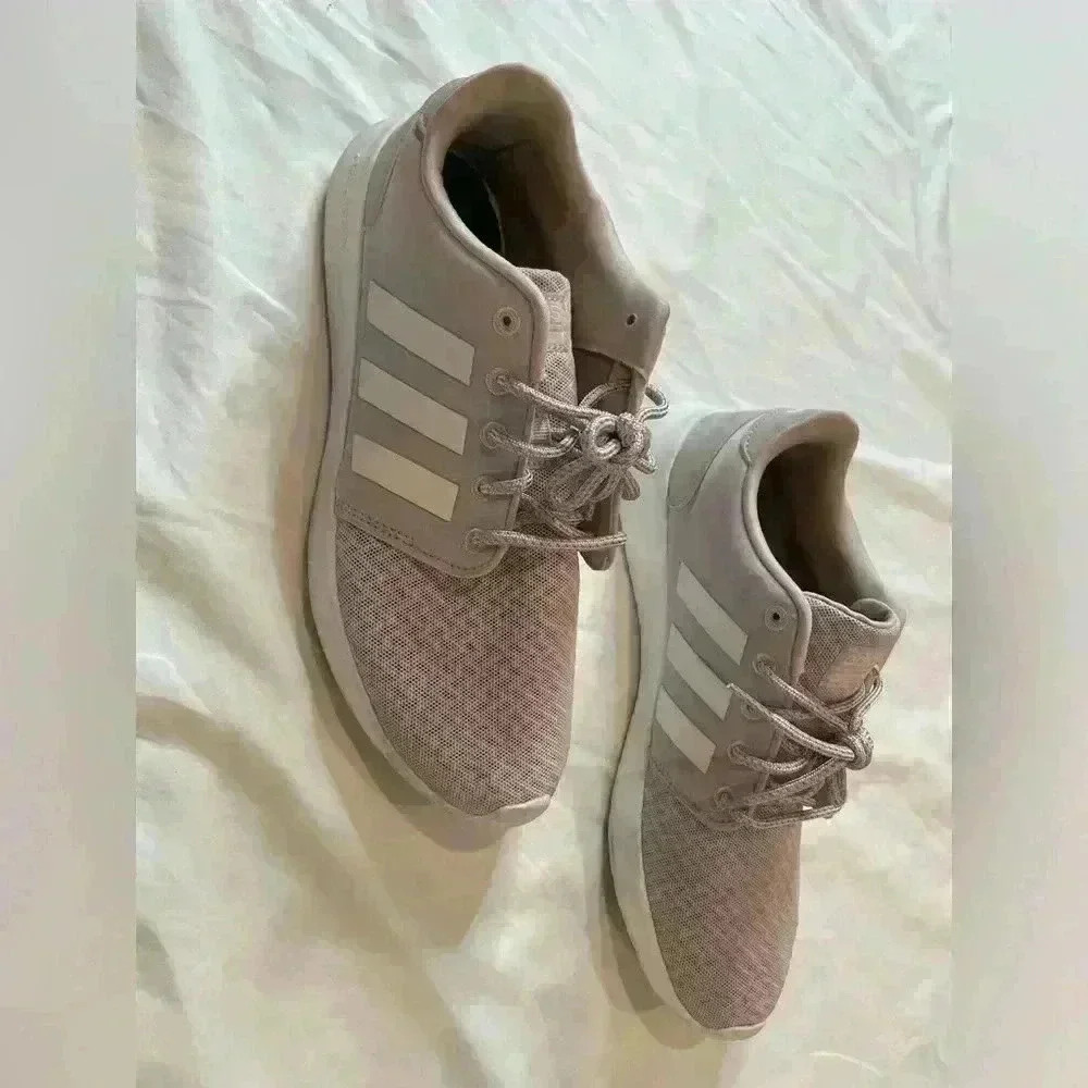 Adidas Women’s Cloudfoam QT Racer Running Shoe Size 8.5 Low Top Purple White